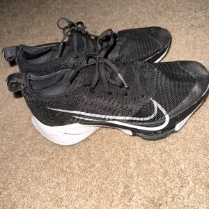Nike shoes women's like new